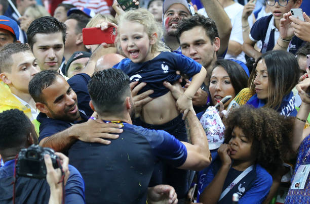 他们的策应 他们的策应